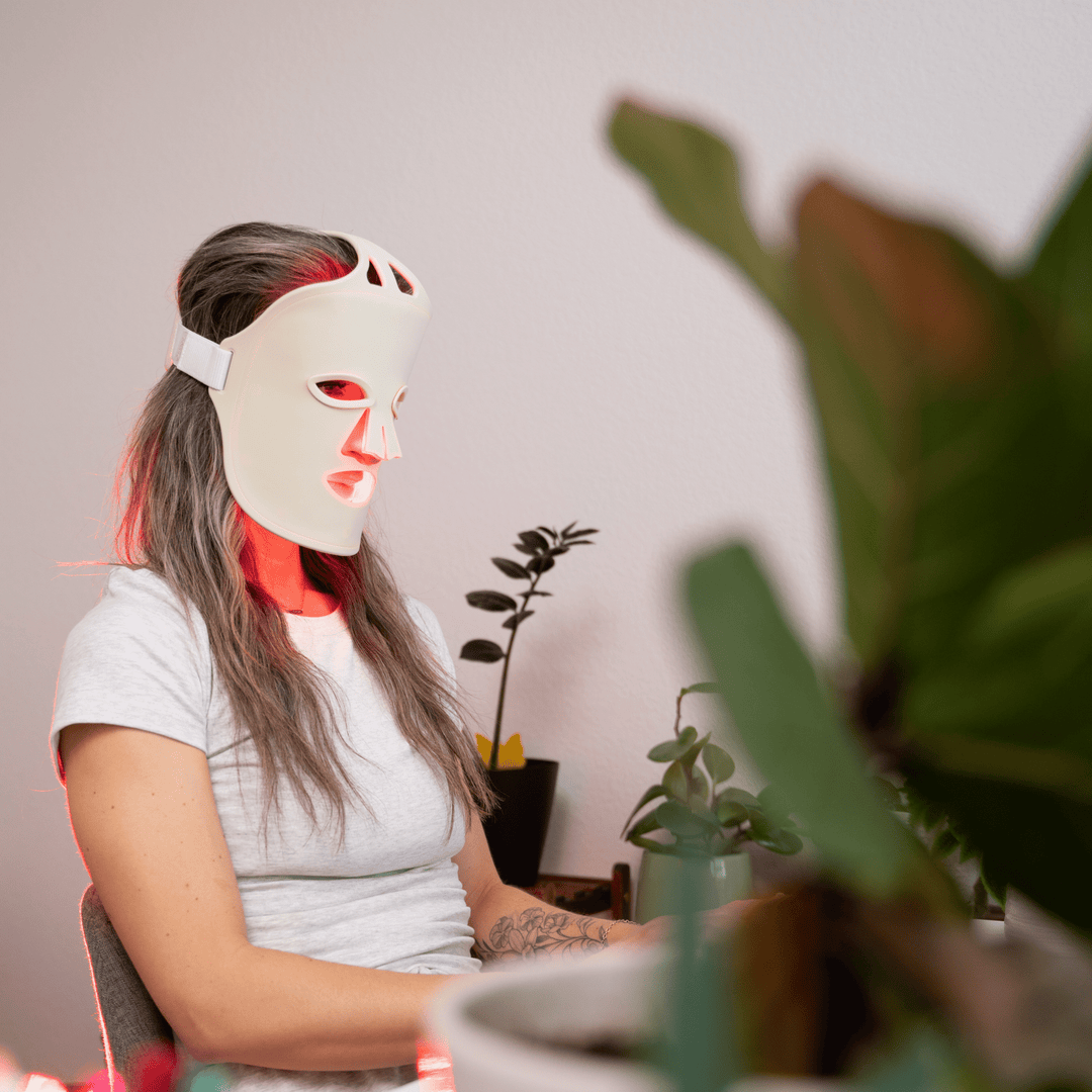 Red Light Therapy Face Mask