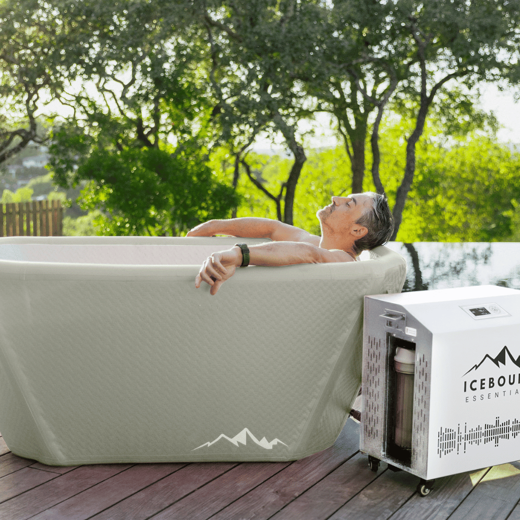 A single green leaf against a white background.